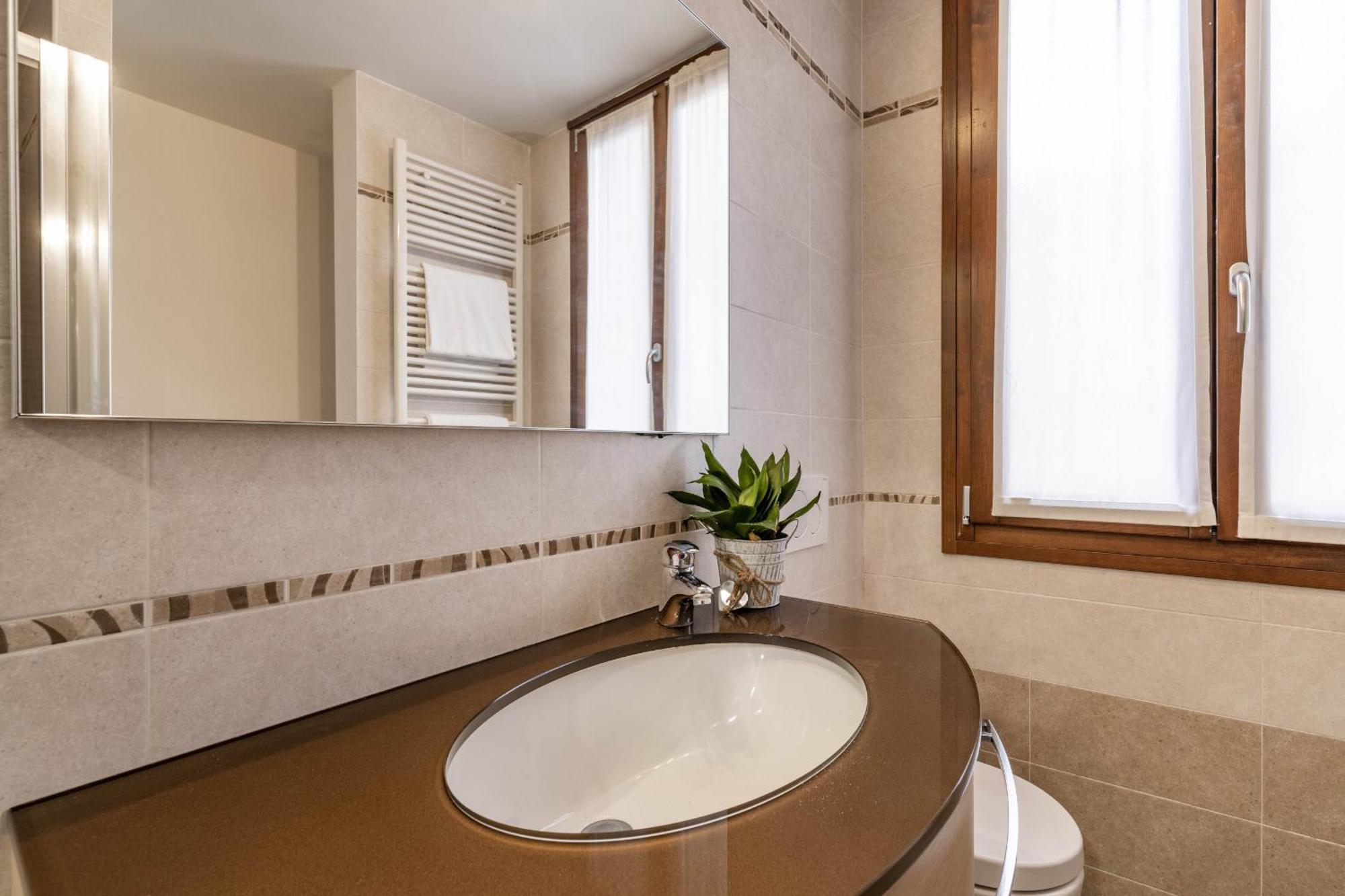 Guglie Design Apartment