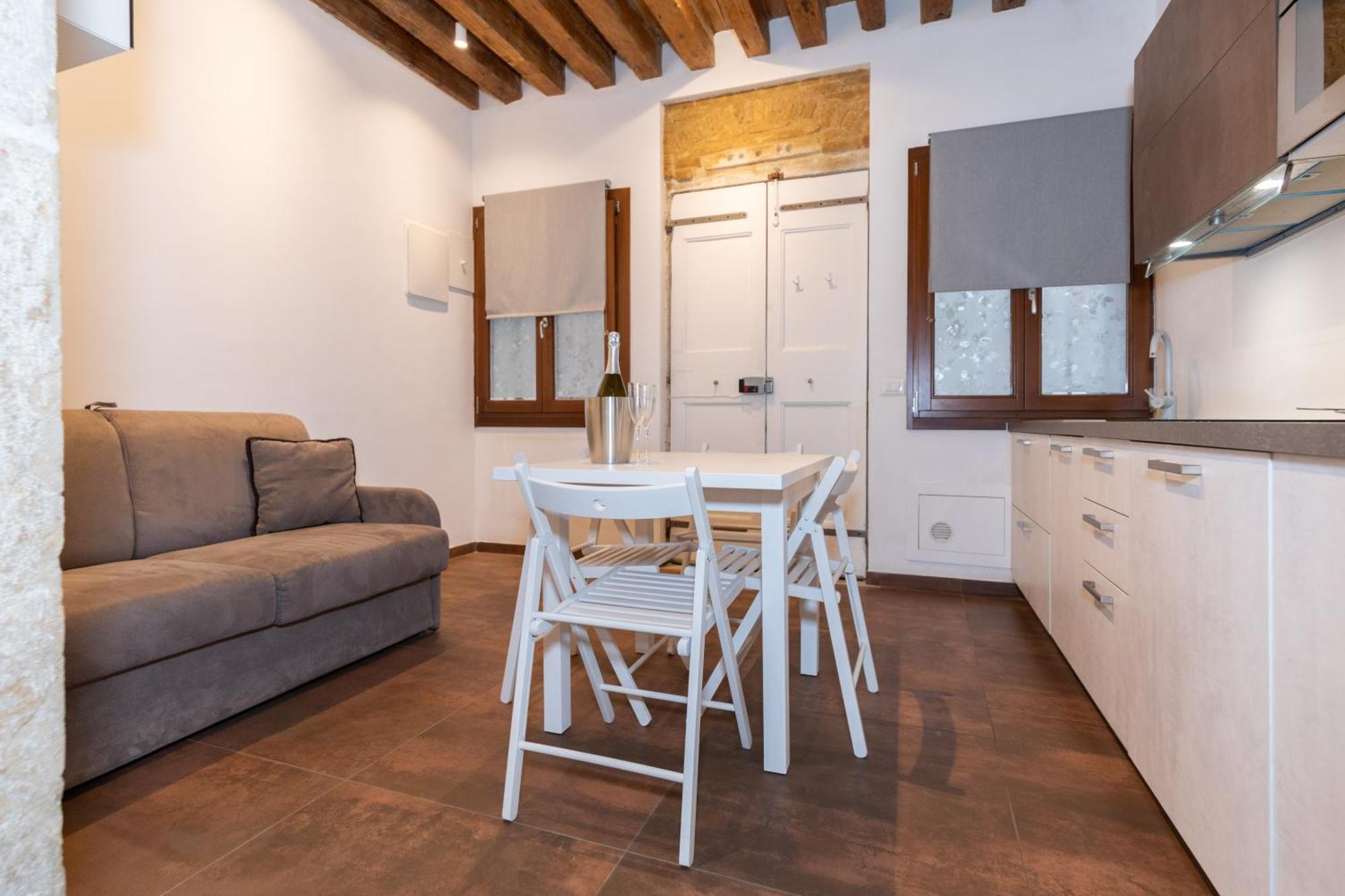 Apartment Giorgiapartaments Bronze Esclusive *