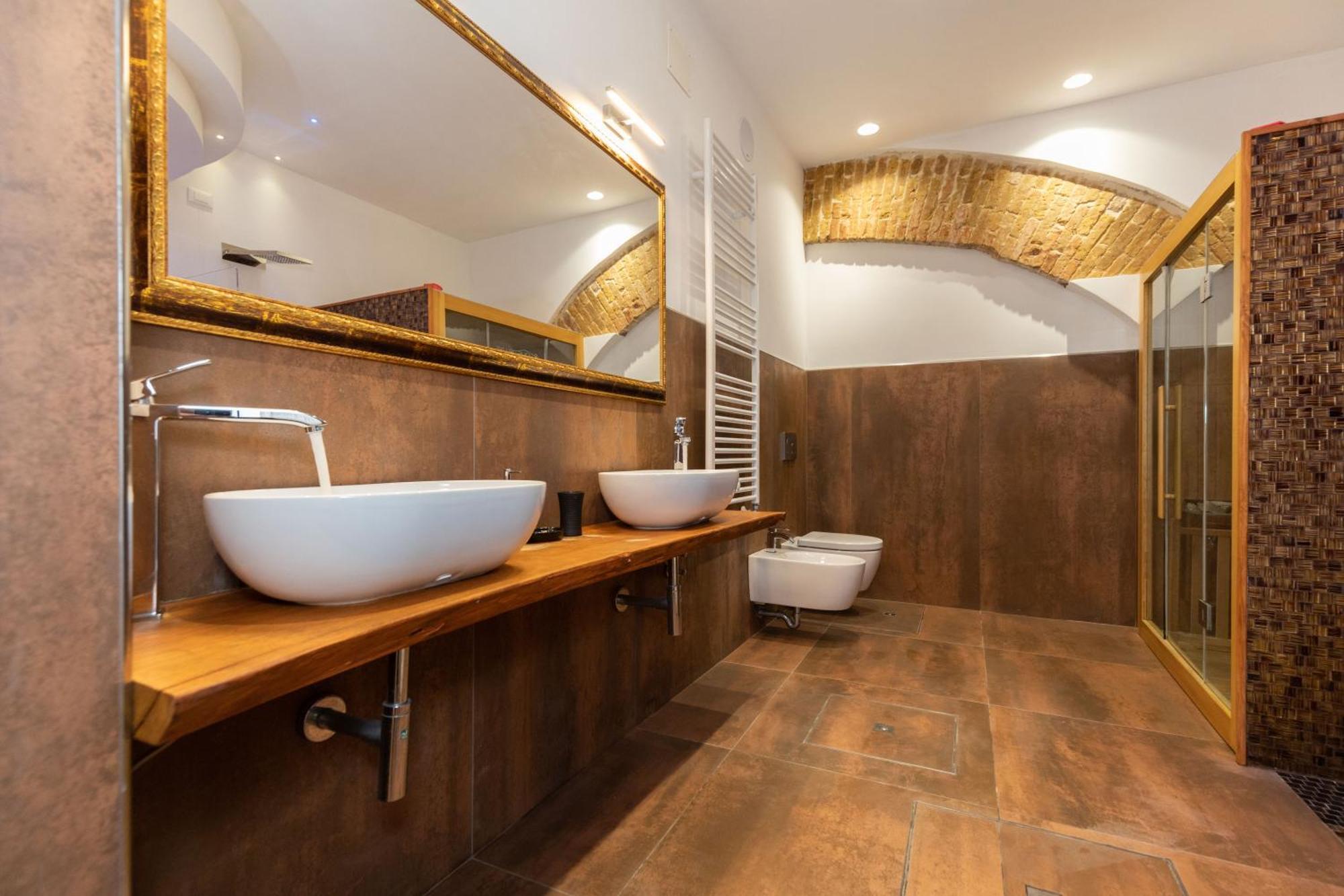 Apartment Giorgiapartaments Bronze Esclusive