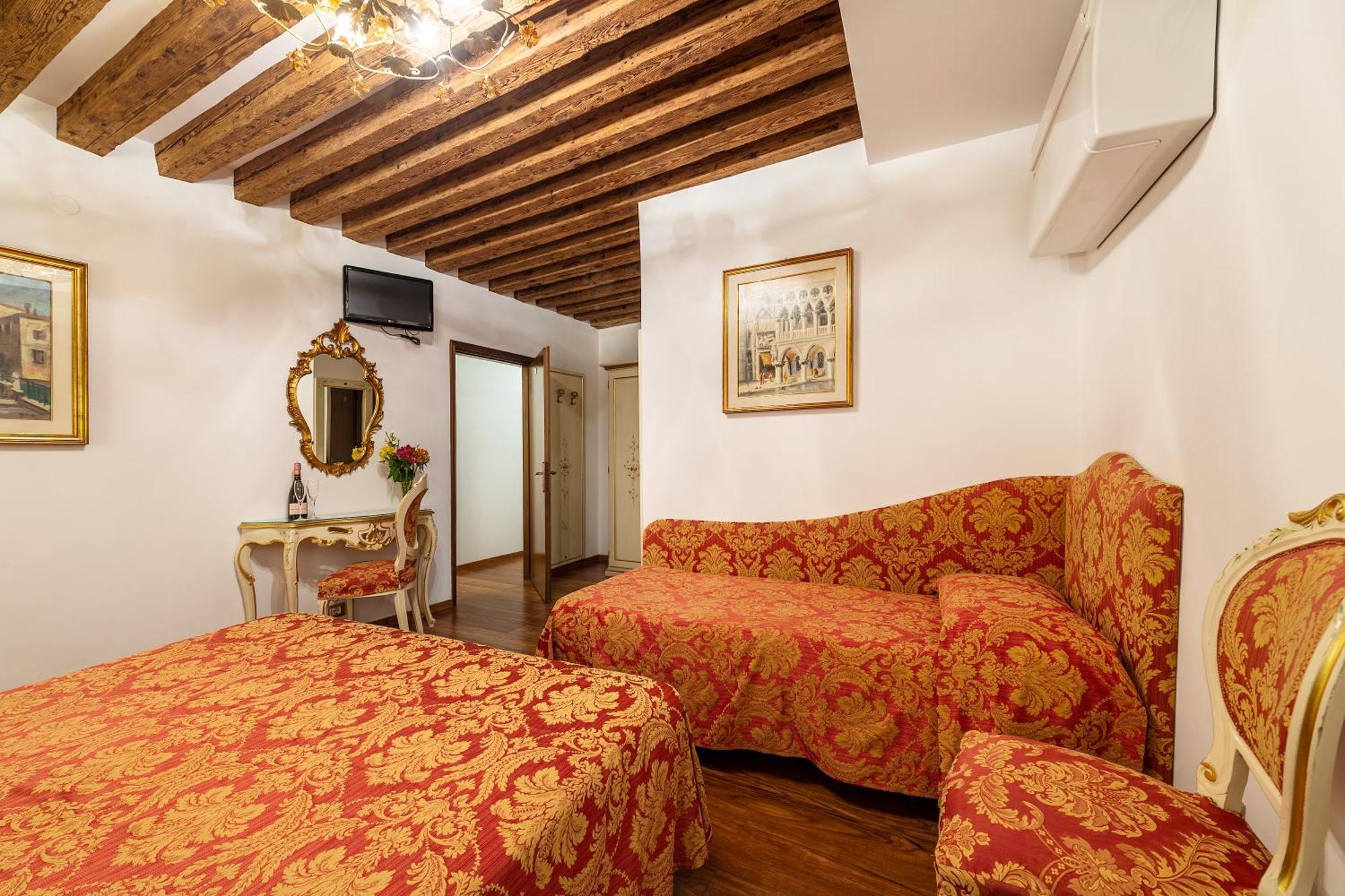 Hotel Al Vagon *