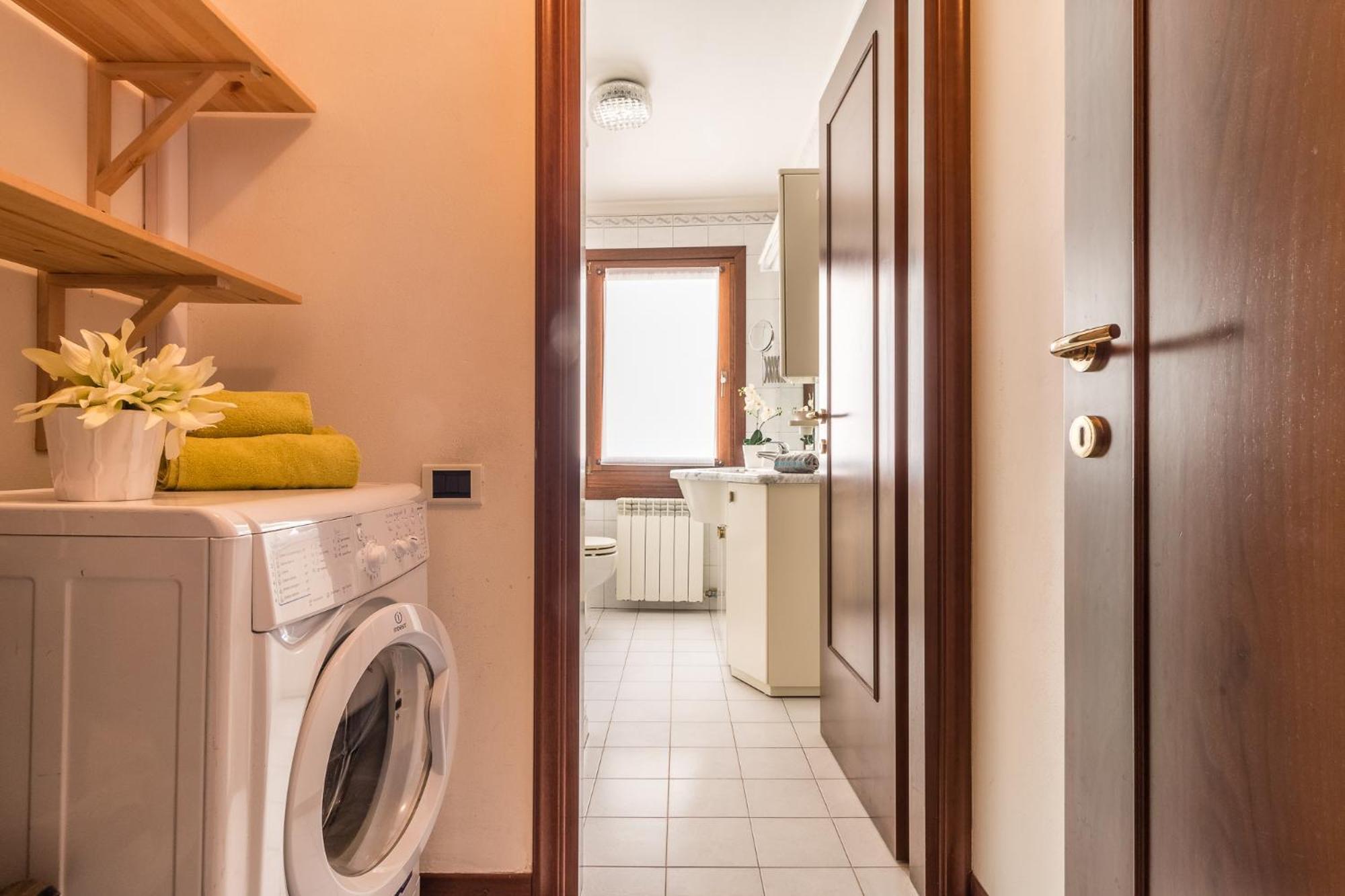 Vivaldi Apartment *