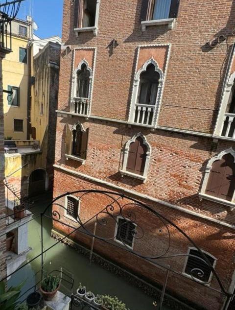 Ca' San Zaccaria * Venice