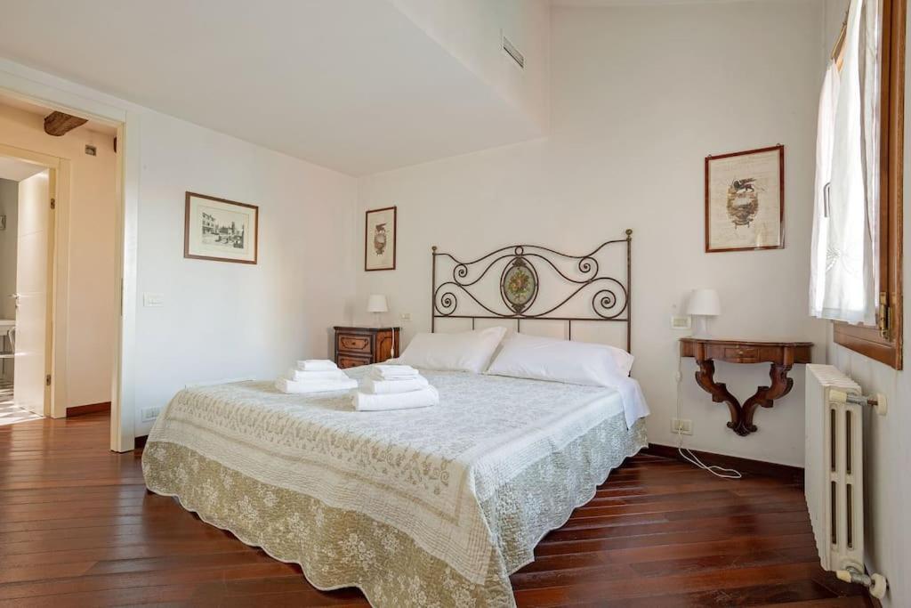 Rialto View Aparment * Venice