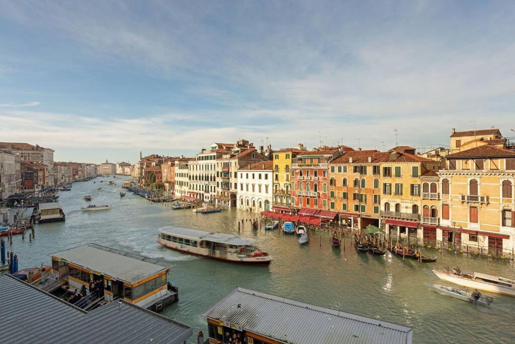 Rialto View Aparment