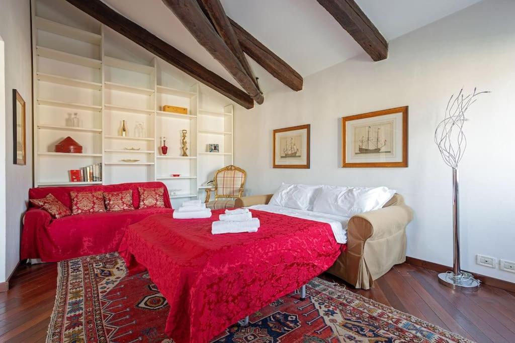 Rialto View Aparment *