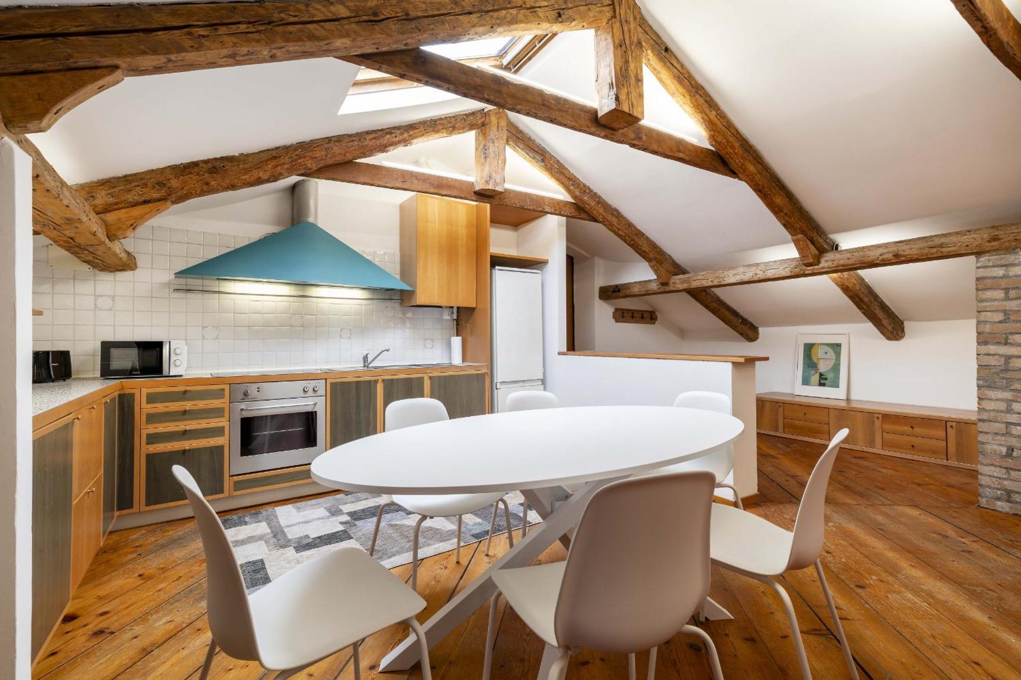 Apartment Accademia Sunshine With Terrace