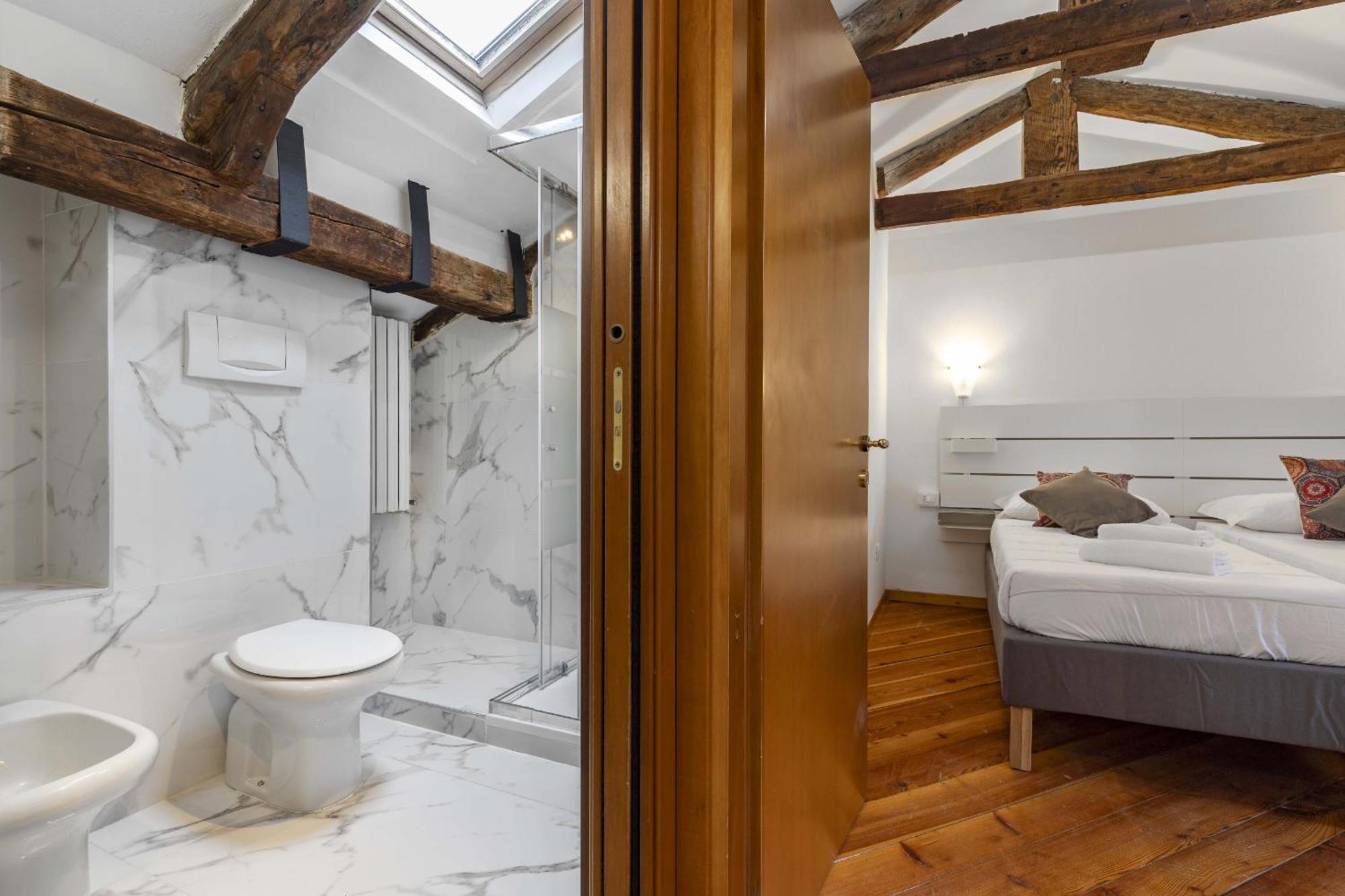 Accademia Sunshine With Terrace * Venezia