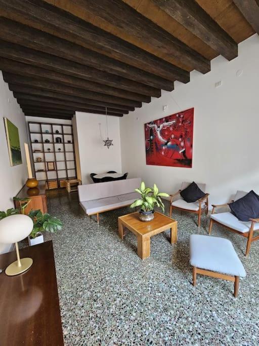 Apartment Palazzo Castelli *