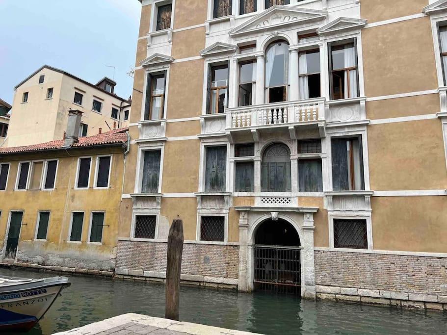 Apartment Palazzo Castelli Venice