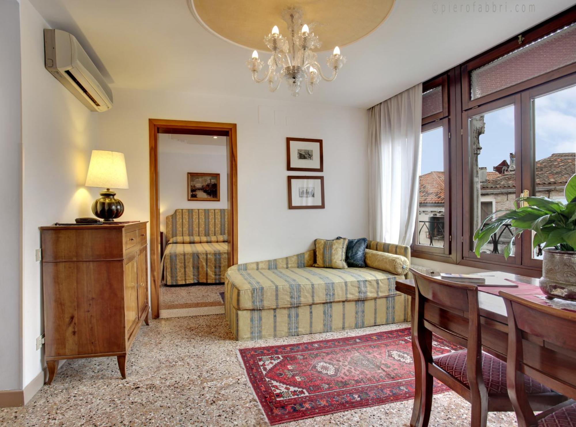 Palazzo Schiavoni Suite-apartments *