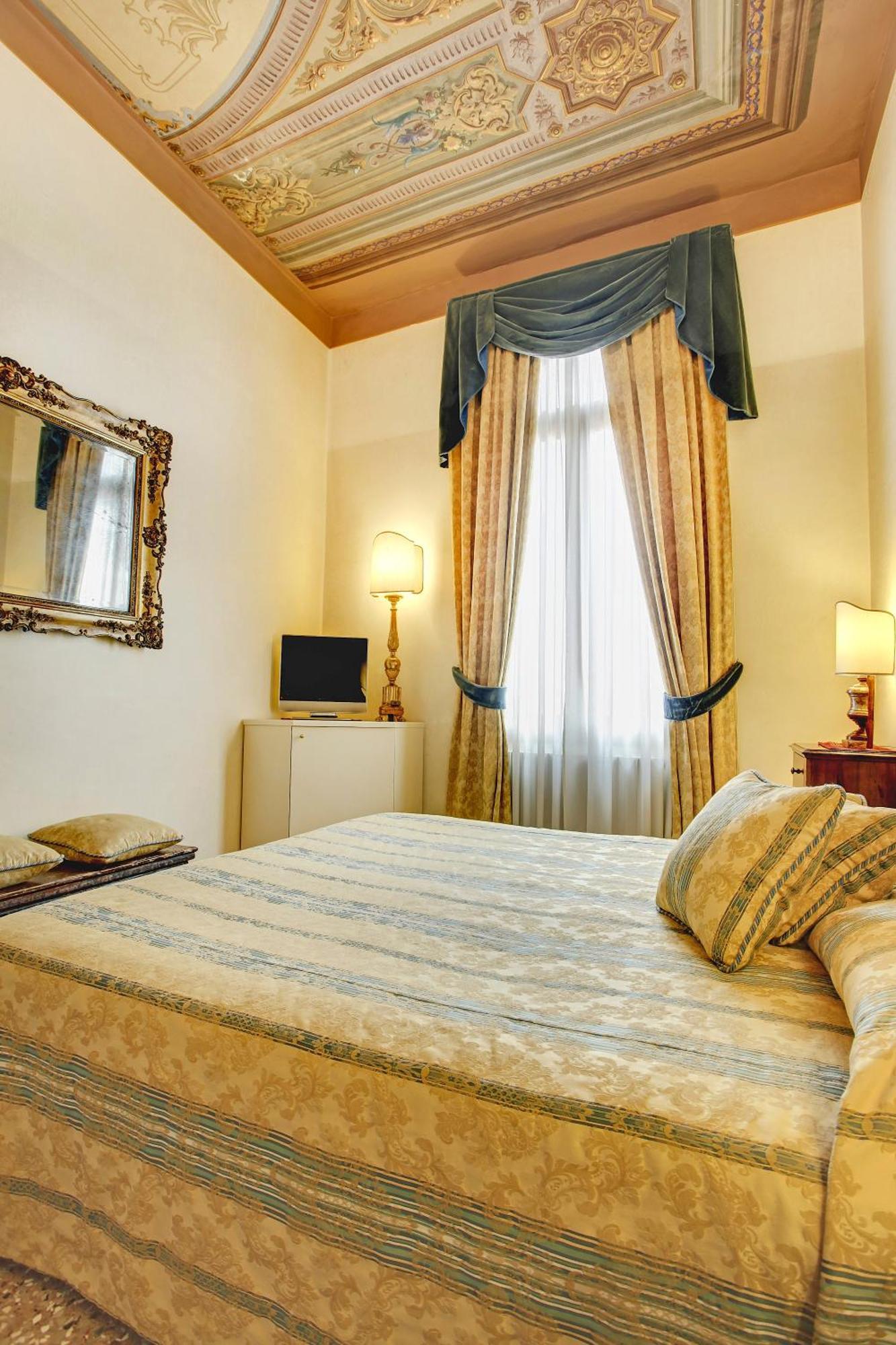 Palazzo Schiavoni Suite-apartments Venezia