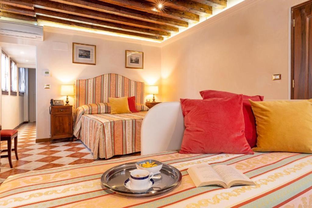 Palazzo Schiavoni Suite-apartments Appartamento *