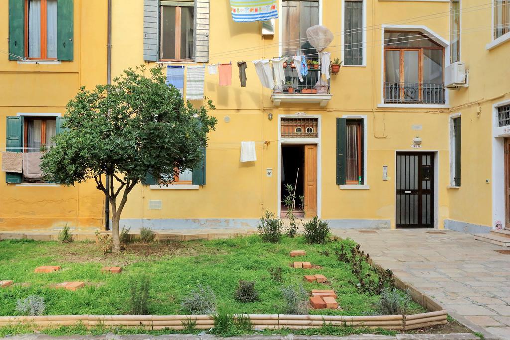 Charmsuite Palladio Apartment Venice