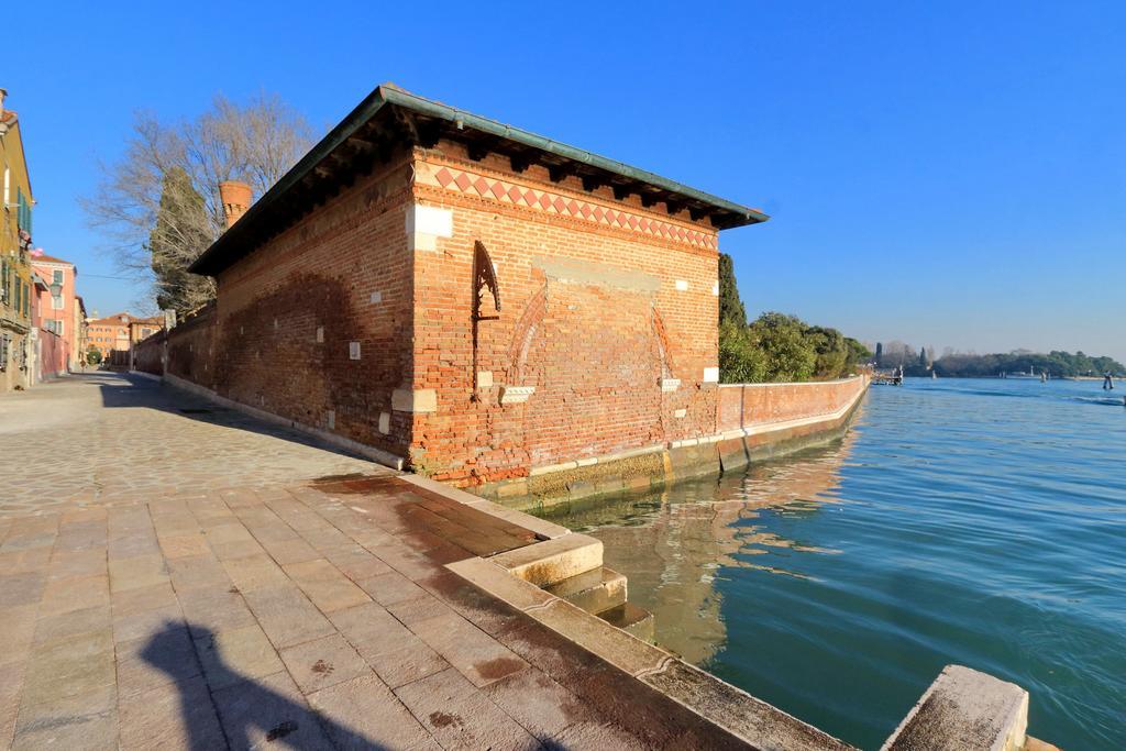 Charmsuite Palladio Apartment
