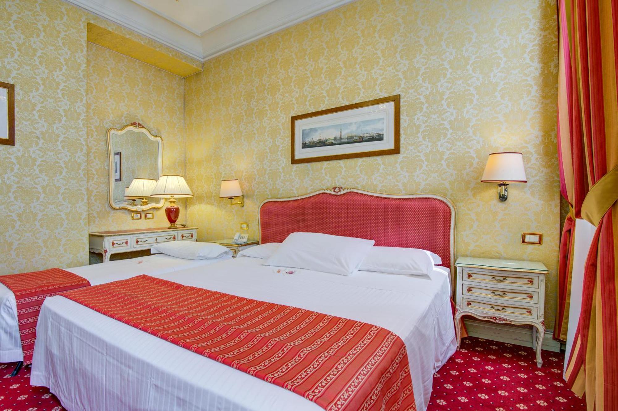 Hotel Antiche Figure