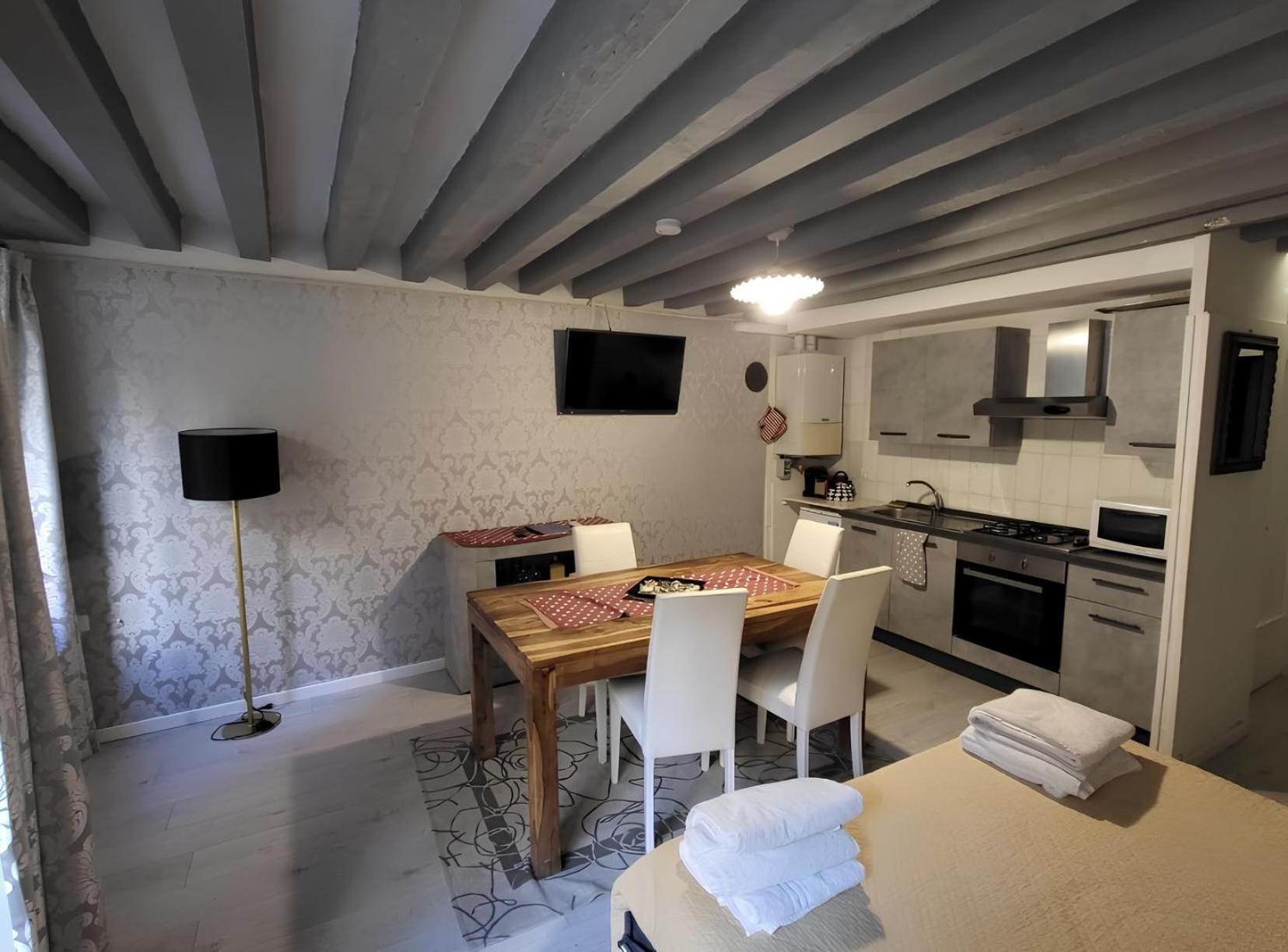 Otto House Apartment