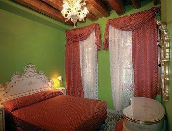 Ca Bella Hotel 3*