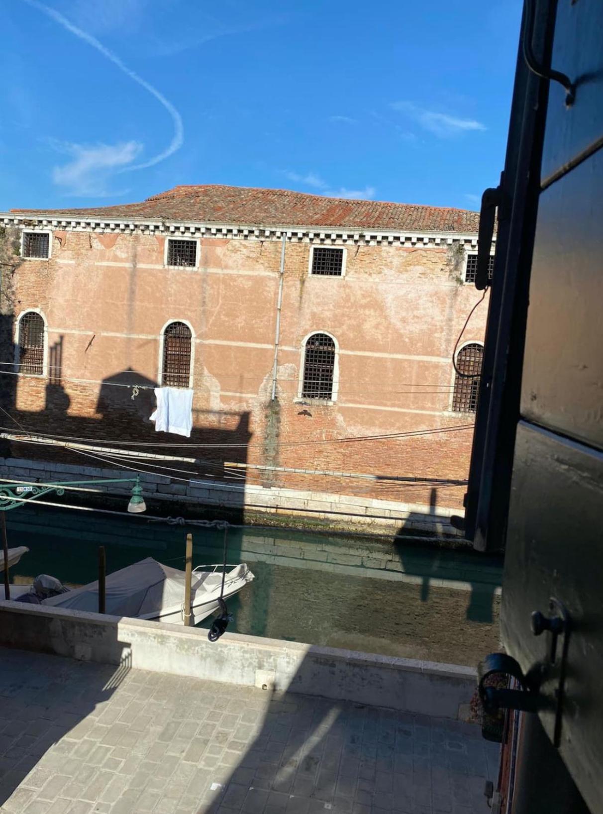 Ca Zorzi - 2 Minutes From Biennale & Canal View - Ape G * Venezia
