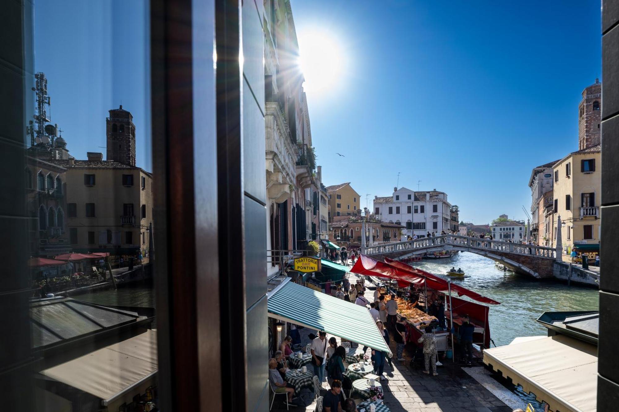 Leone Hotel 3*