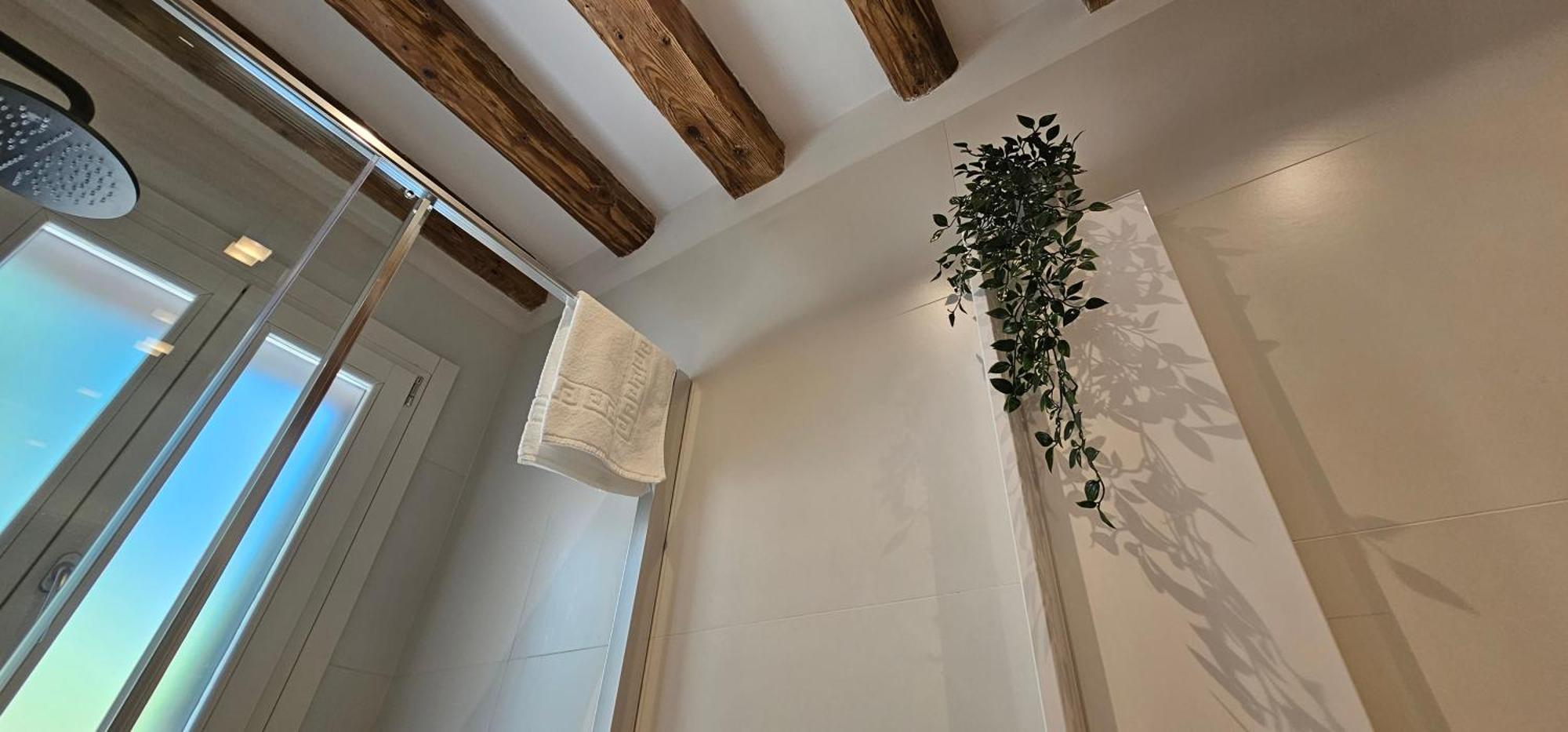 Small With Private Garden * Venice