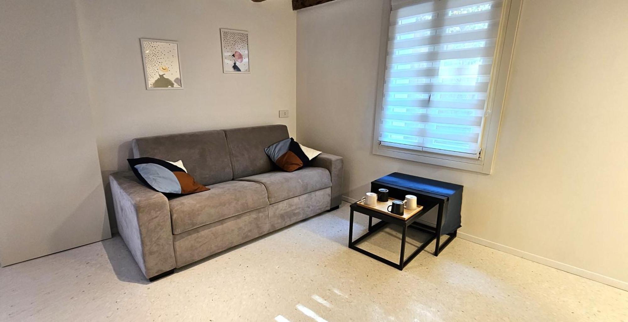 Apartment Small With Private Garden *