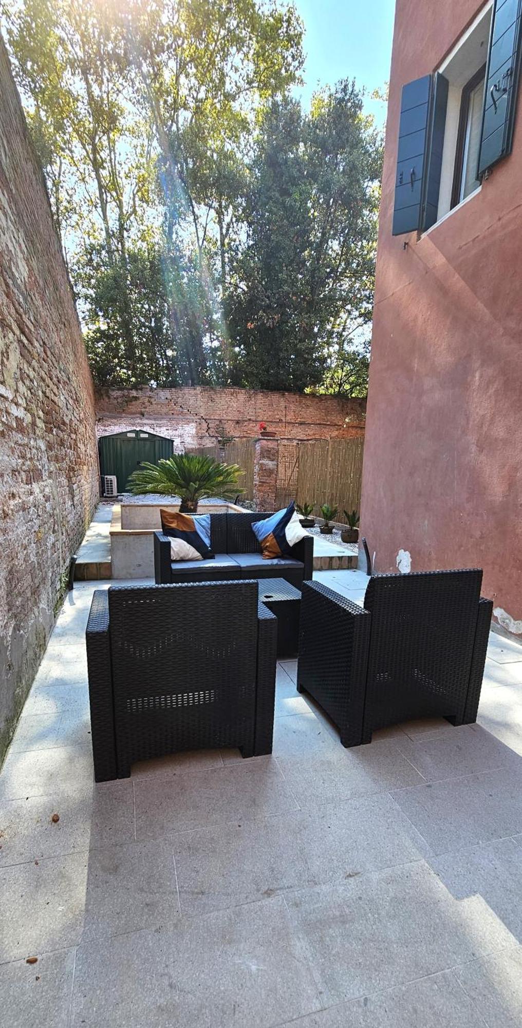 Small With Private Garden * Venice