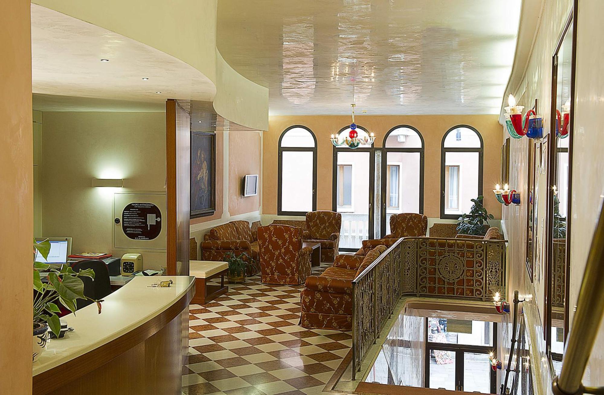 Hotel Nazionale Veneza