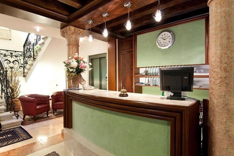 Hotel Foscari Palace 4*