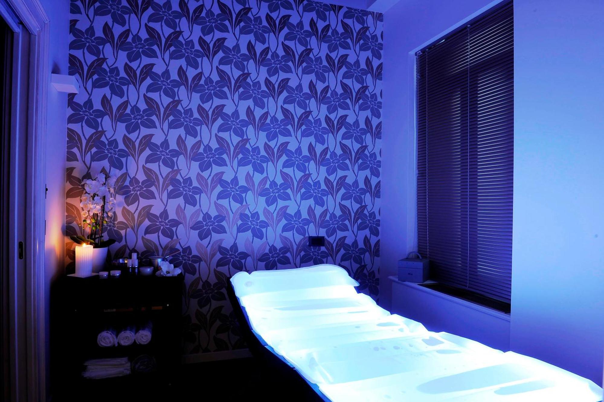 Ai Reali - Small Luxury Of The World