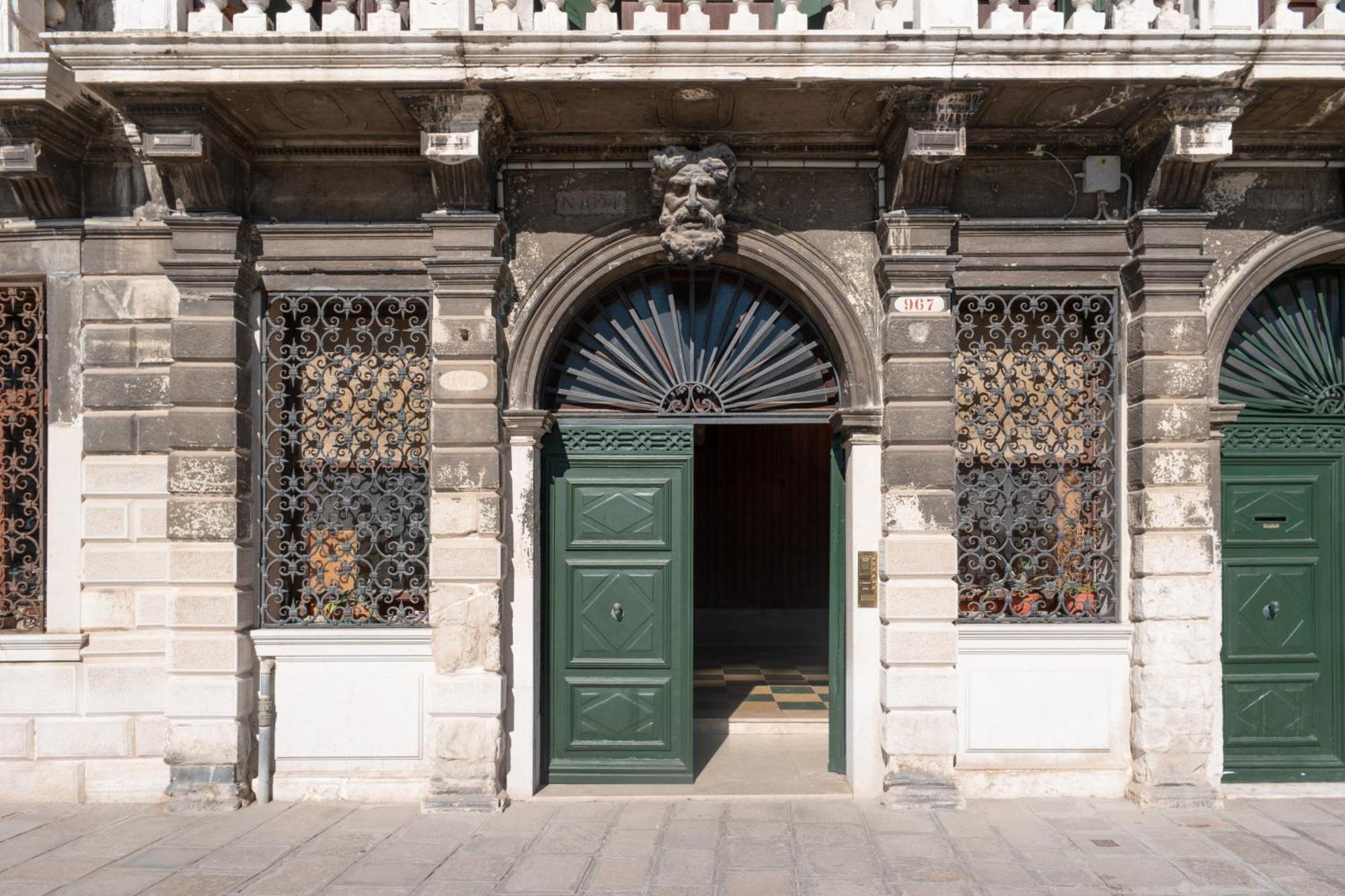 Apartment Rousseau's Venice