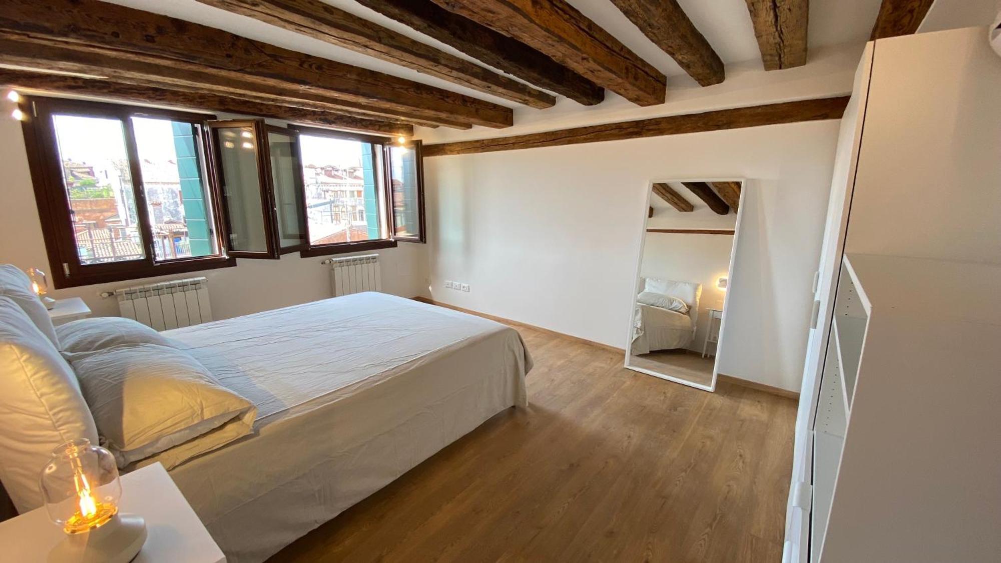 Apartamento Rooftop 3999 *
