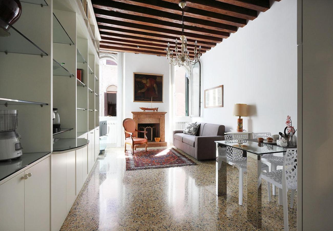 Apartment Casa Del Mandolino - Cozy Near The Station! Venice