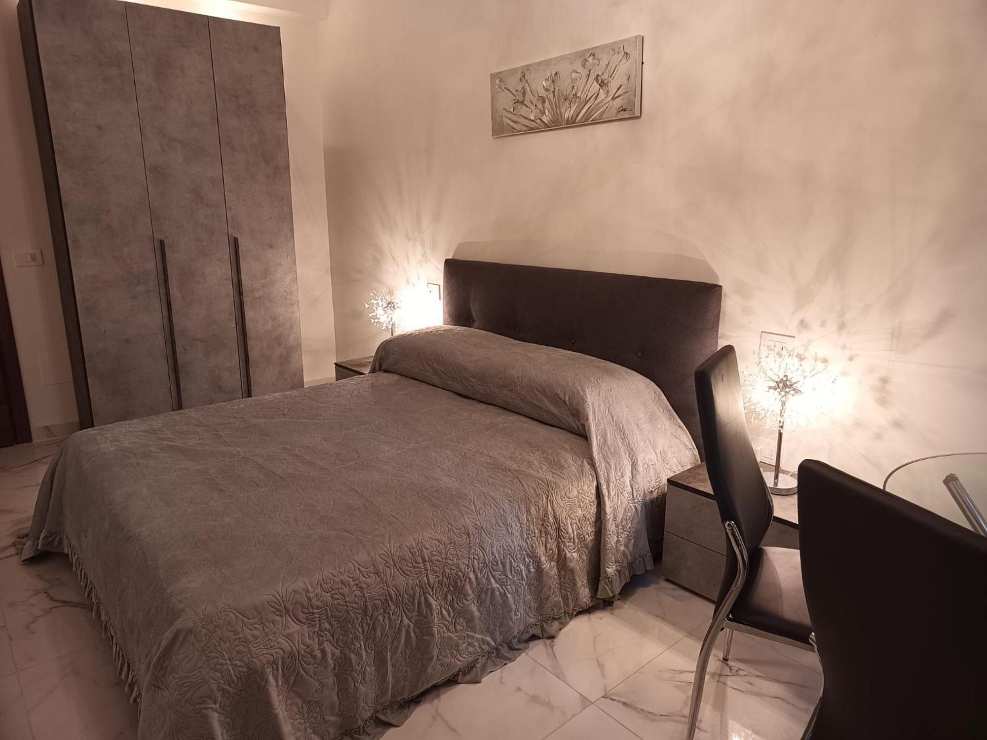 In - Luxury * Venice