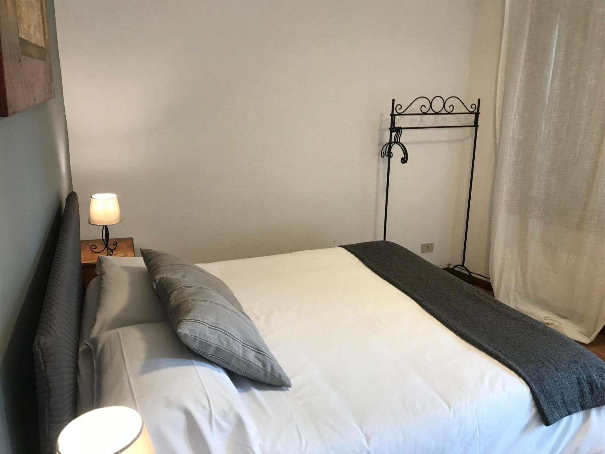 And - Private In Shared Guest house Venice