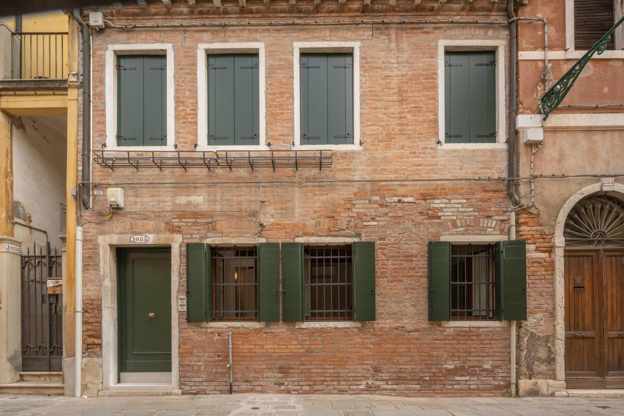 Appartamento San Giacomo Dall'orio Garden R&r Venezia