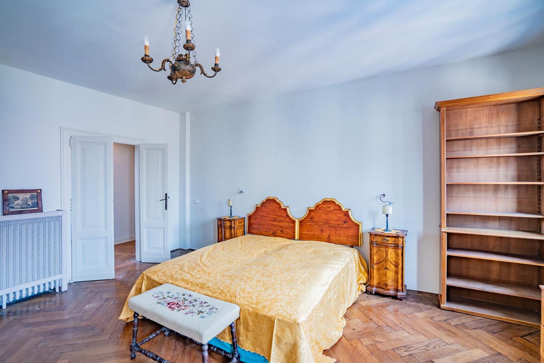 Sunbeam Palace Venice