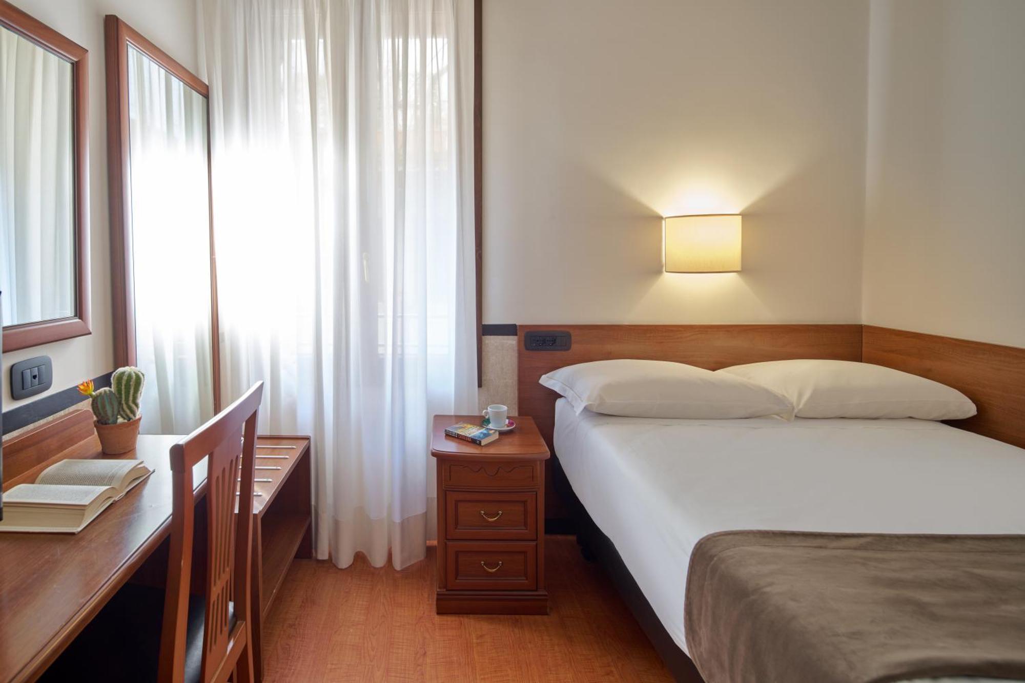 Unahotels Ala Venezia-adults 16 Hotel 3*