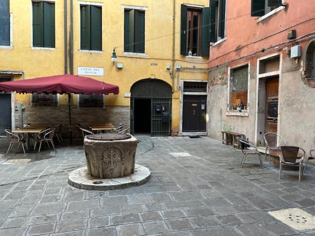 Homes & Holidays Venice
