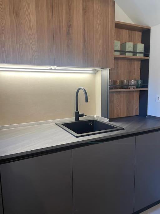 Ca' Amaltea Canal View Apartment