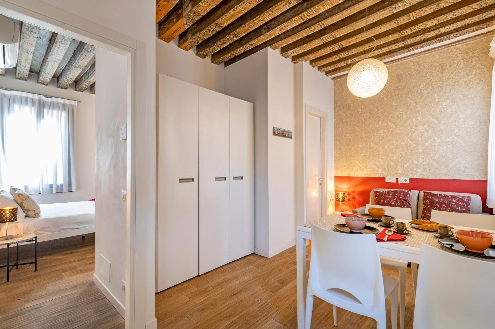 Ca' Dell'arciere Venice