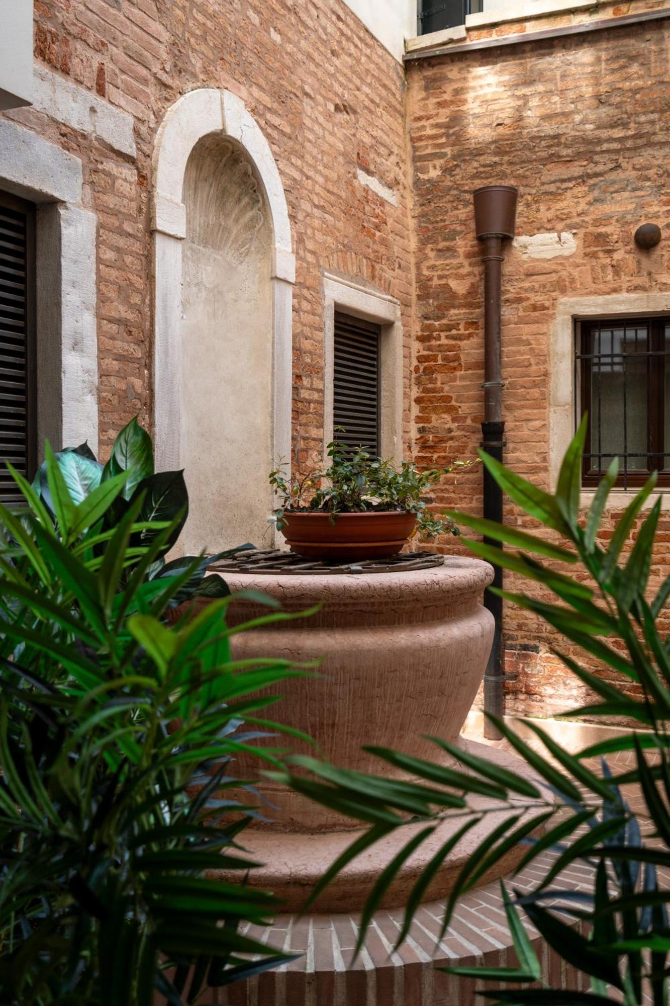 Apartment Palazzo Morosini Degli Spezieri - Lifestyle Venice