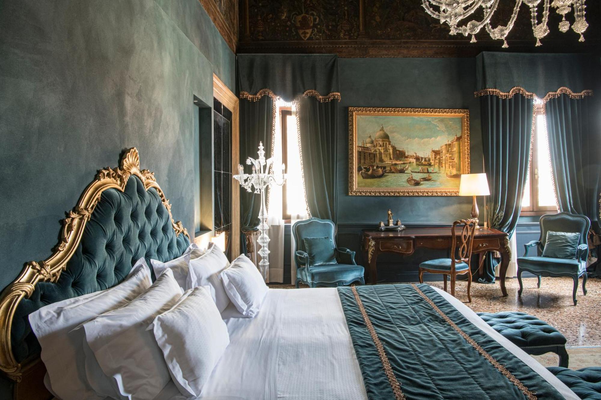 Nani Mocenigo Palace