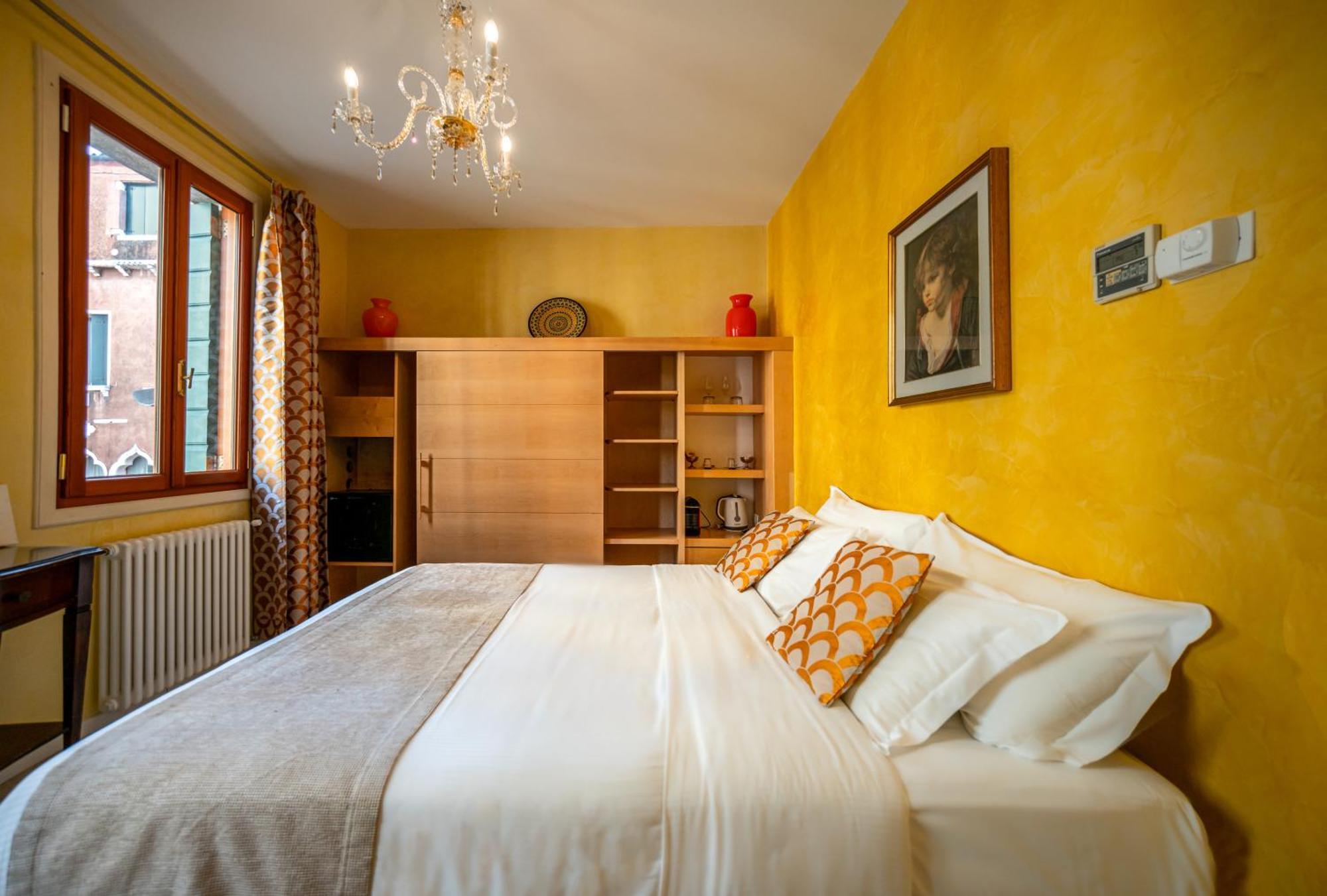 Palazzo San Luca 3*