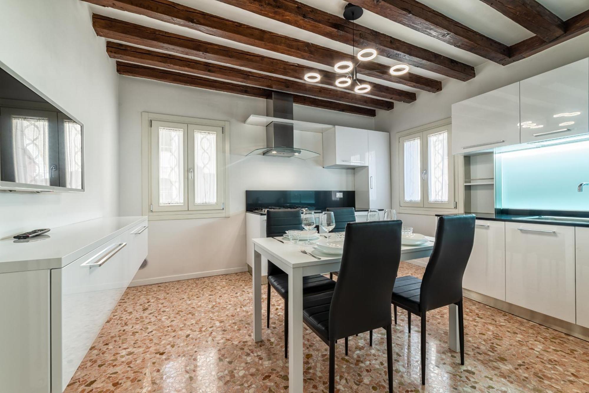 Apartment Casanova Fenice - Canal View *