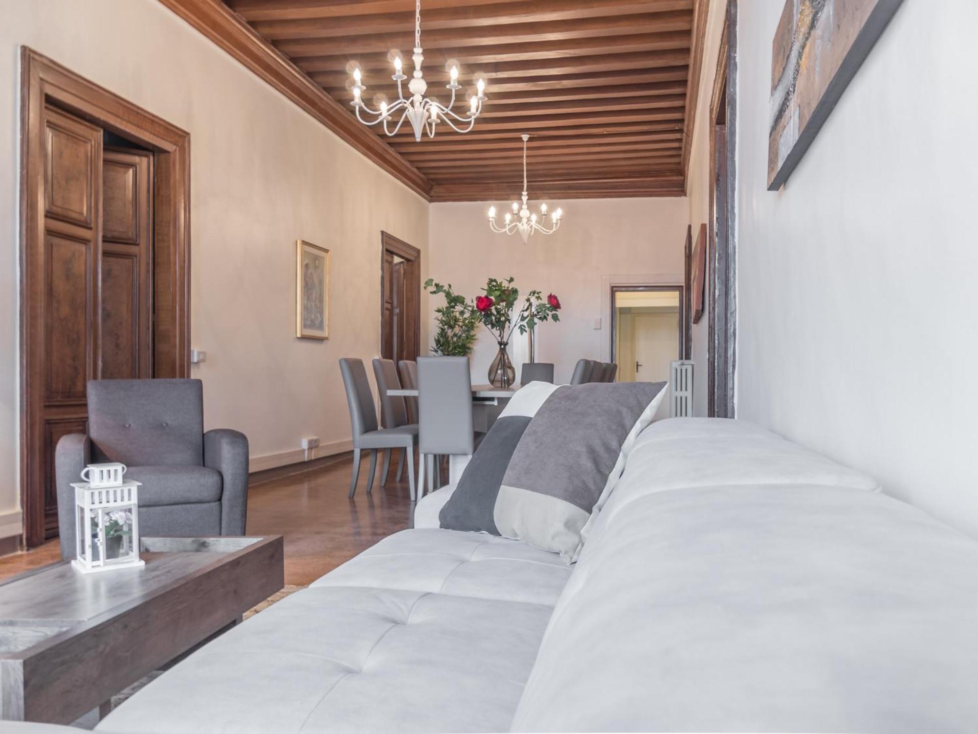 Apartment Riva Palace By Wonderful Italy