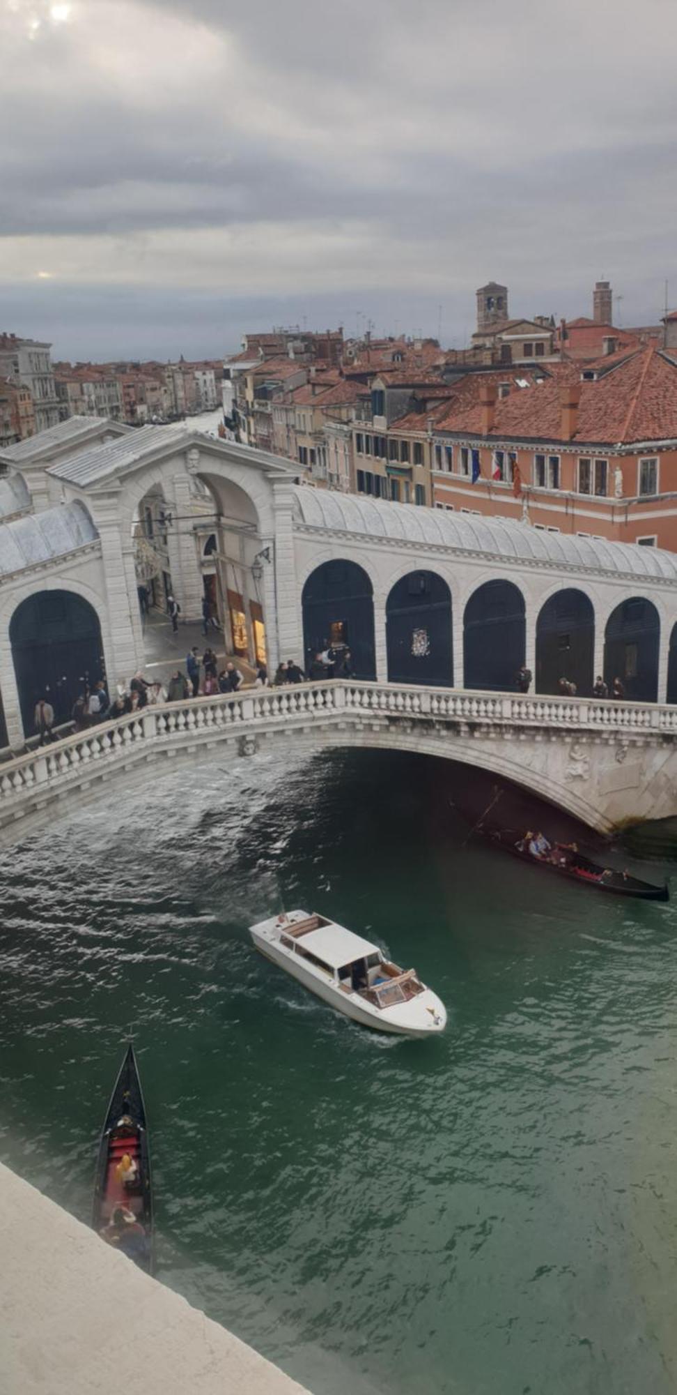 Large 3 Flat Rialto * Venice