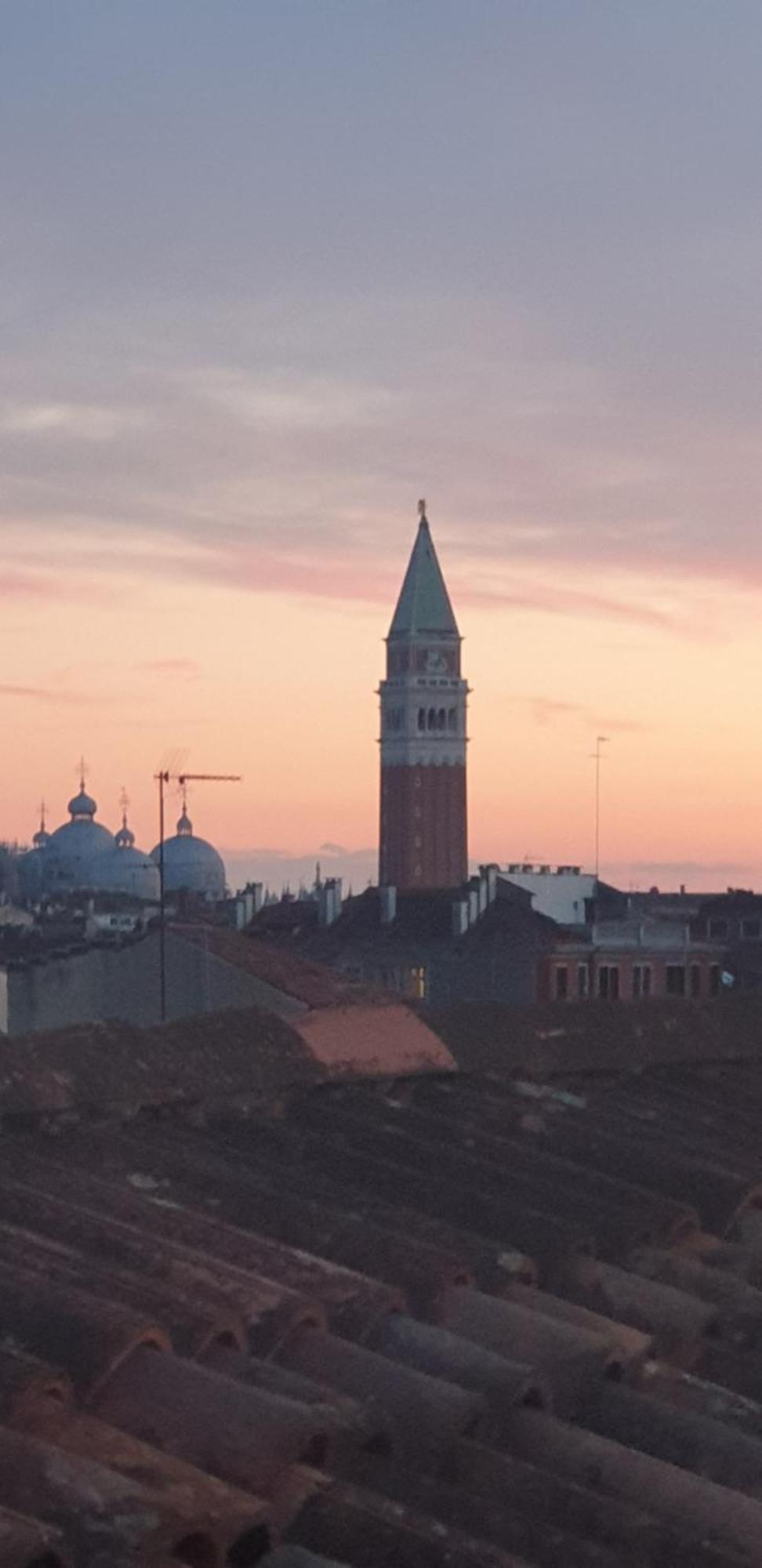 Large 3 Flat Rialto Venice