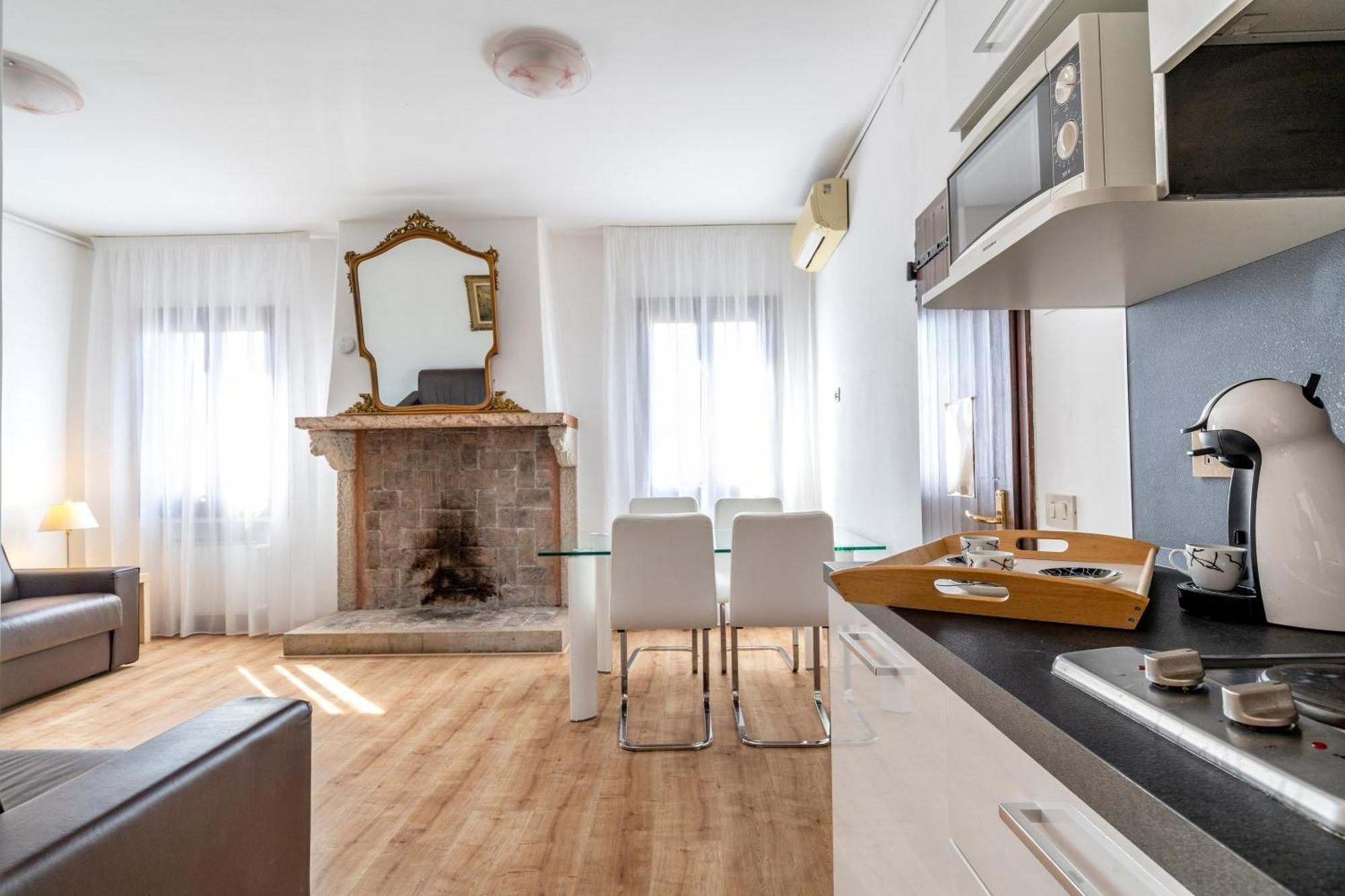 Apartment Ca' Dei Carmini *