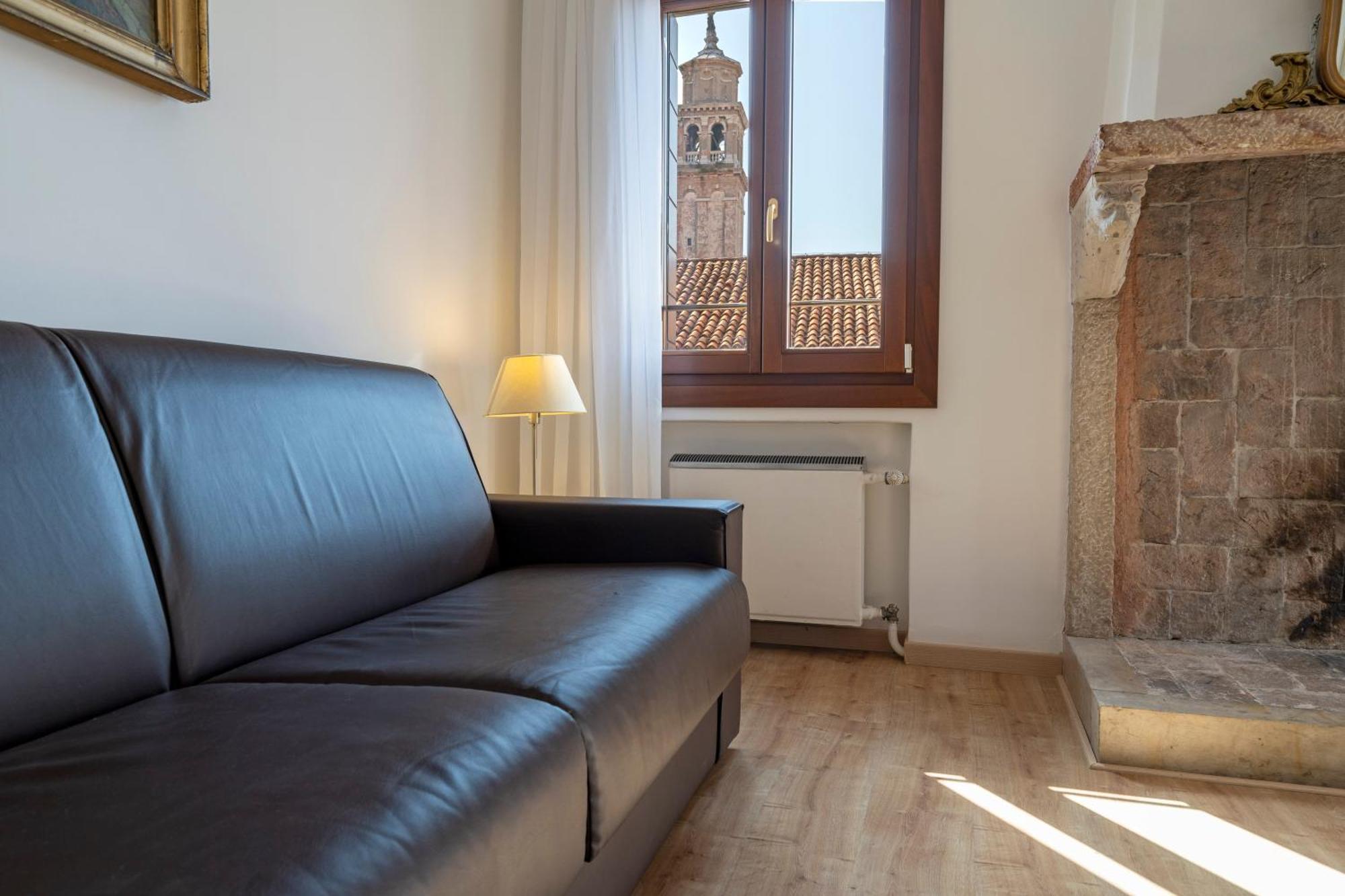 Apartment Ca' Dei Carmini *