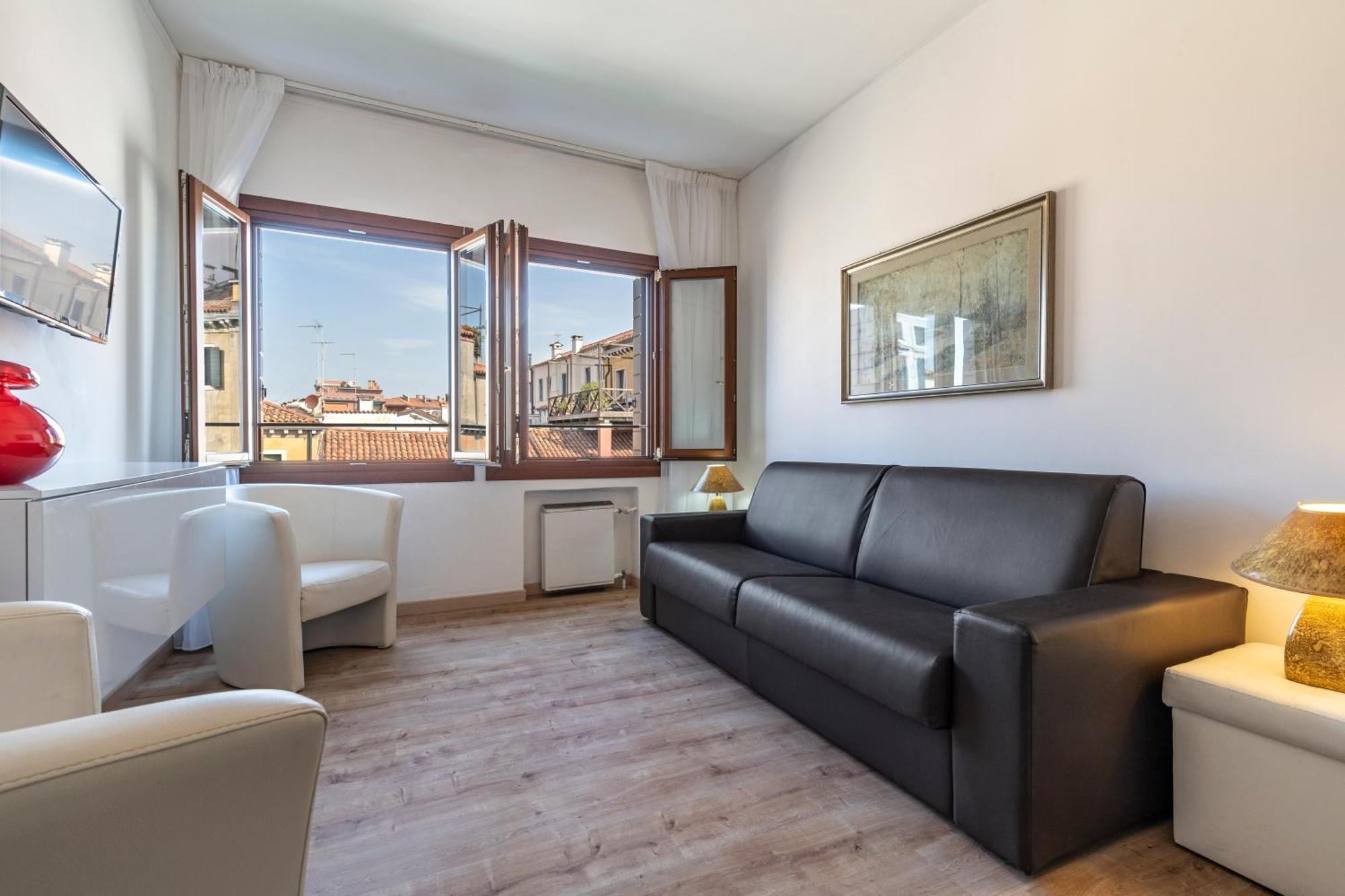 Ca' Dei Carmini Apartment Venice